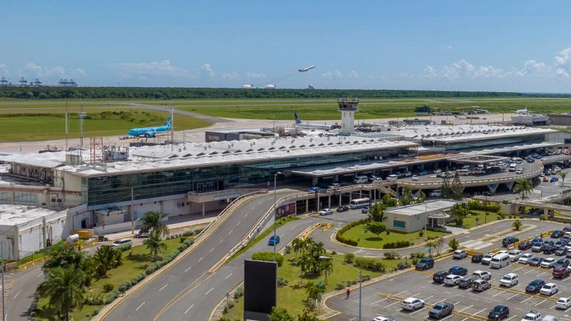 Aeropuerto Internacional Gregorio Luperón (POP)
