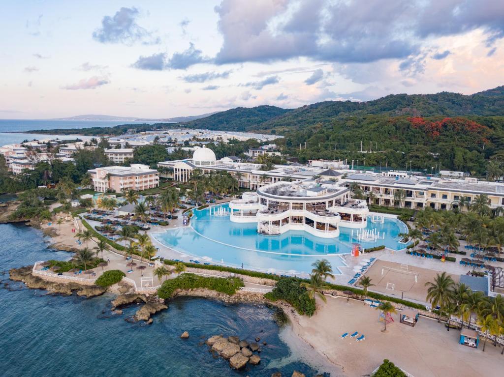 Grand Palladium